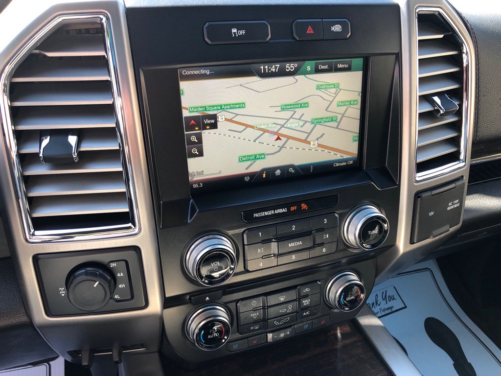 2015 Ford F-150 Image 32