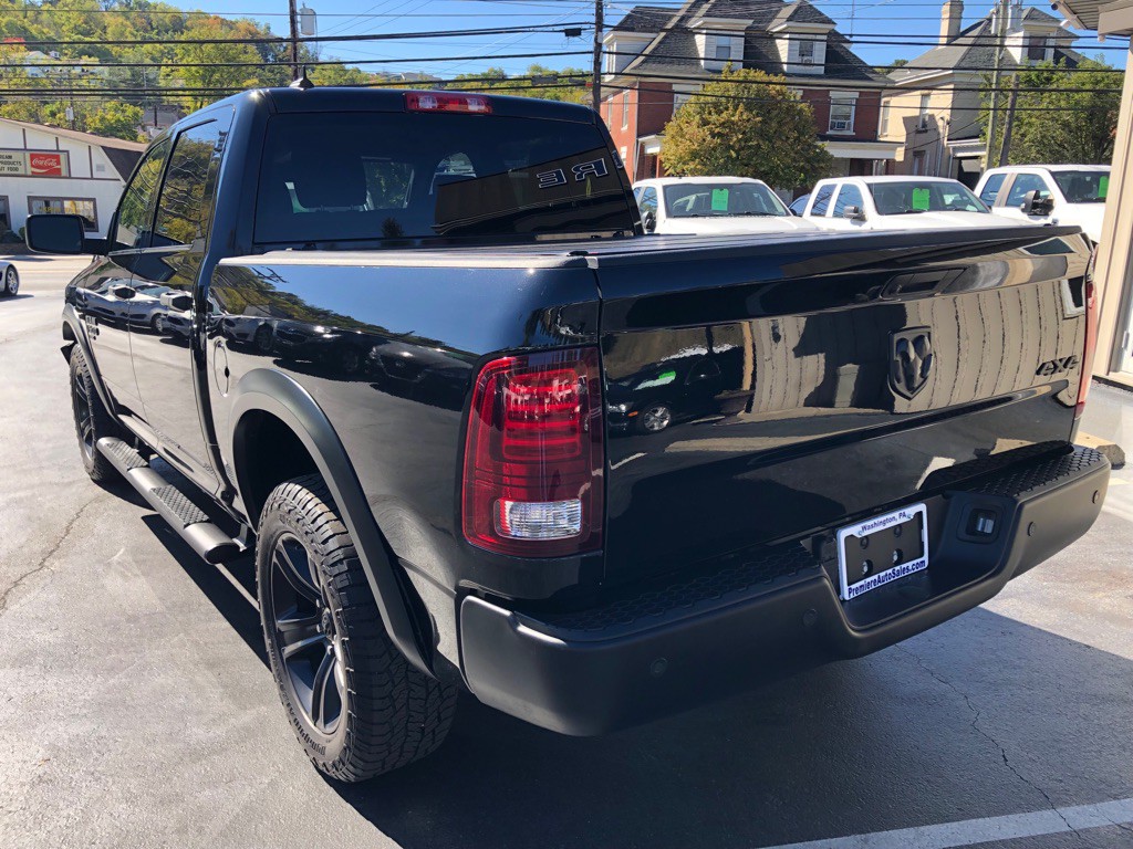2022 RAM 1500 Image 3