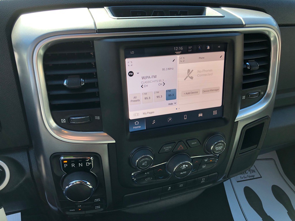 2022 RAM 1500 Image 27