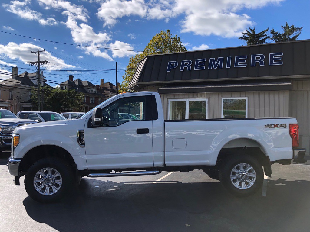 2017 Ford F-350 Image 2