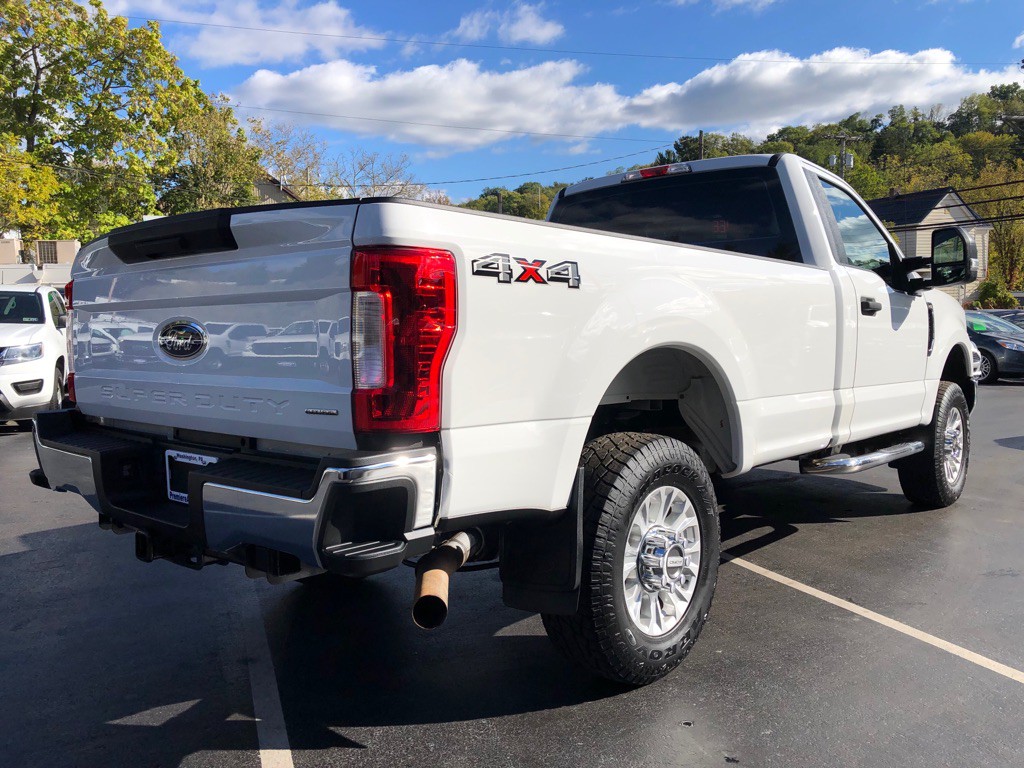 2017 Ford F-350 Image 5
