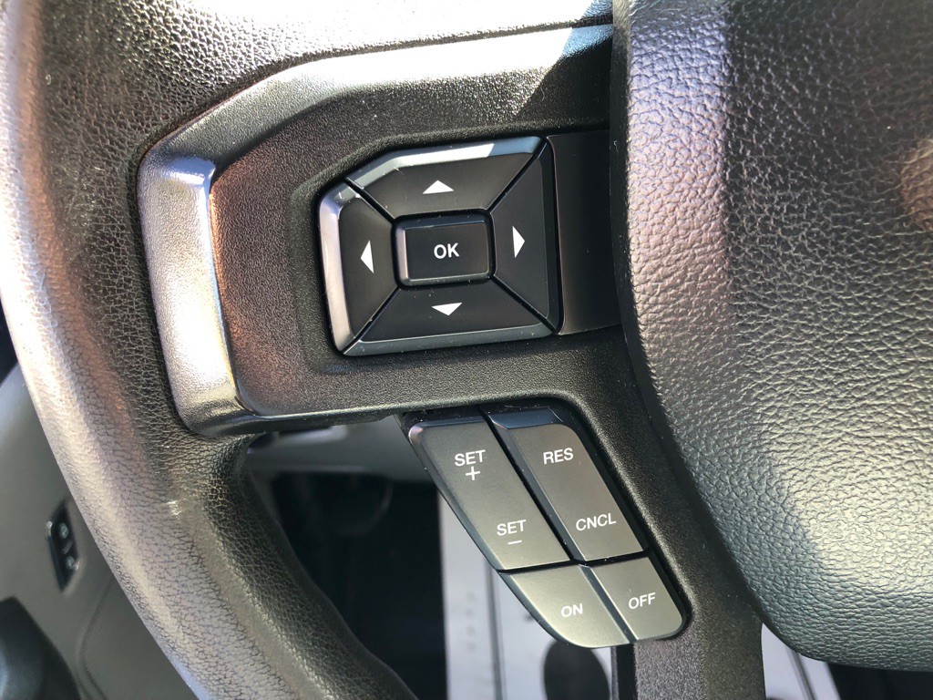 2017 Ford F-350 Image 32