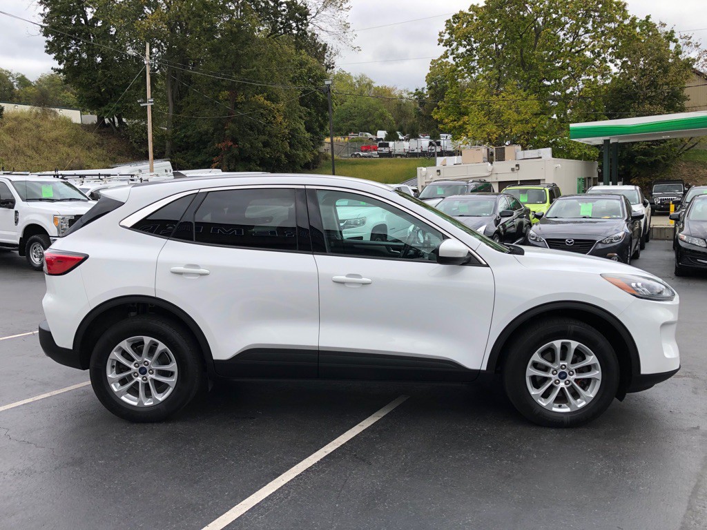 2021 Ford Escape Image 6