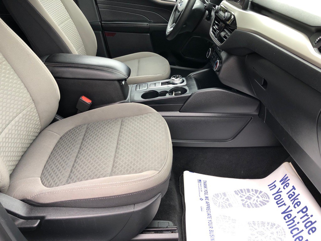 2021 Ford Escape Image 23