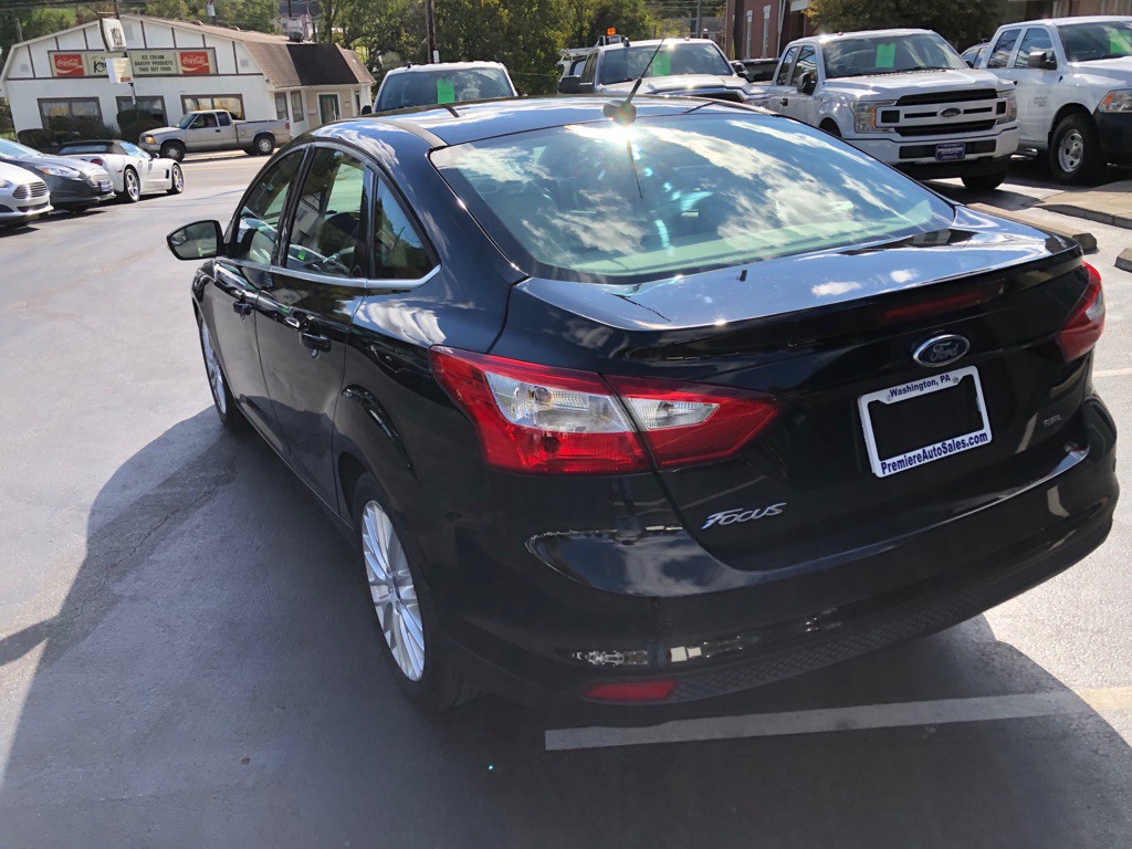 2012 Ford Focus Image 3