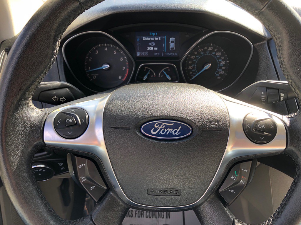2012 Ford Focus Image 30