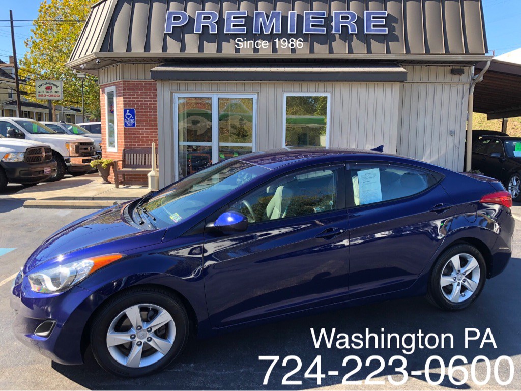 2011 Hyundai Elantra Image 1