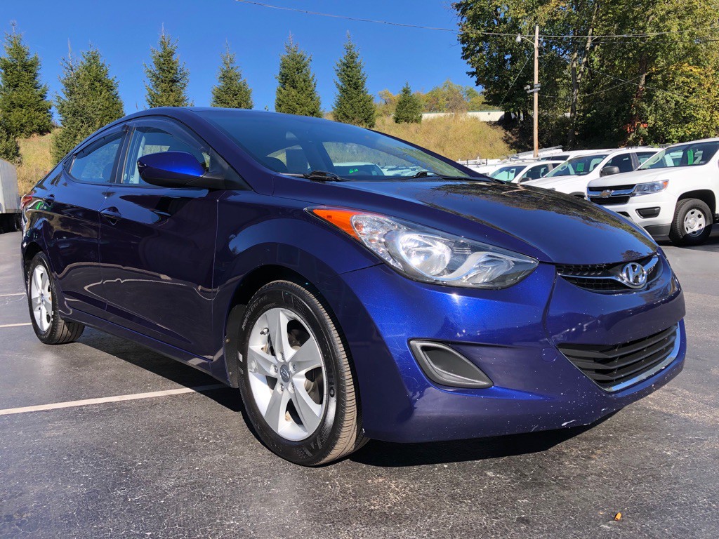 2011 Hyundai Elantra Image 7