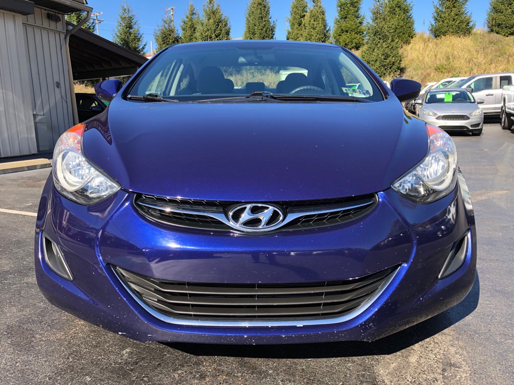 2011 Hyundai Elantra Image 8