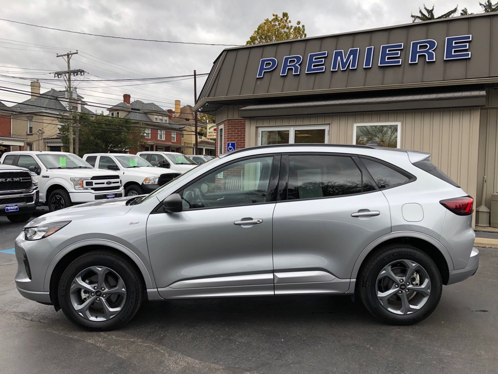 2024 Ford Escape Image 2