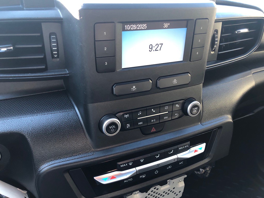 2020 Ford Explorer Image 27