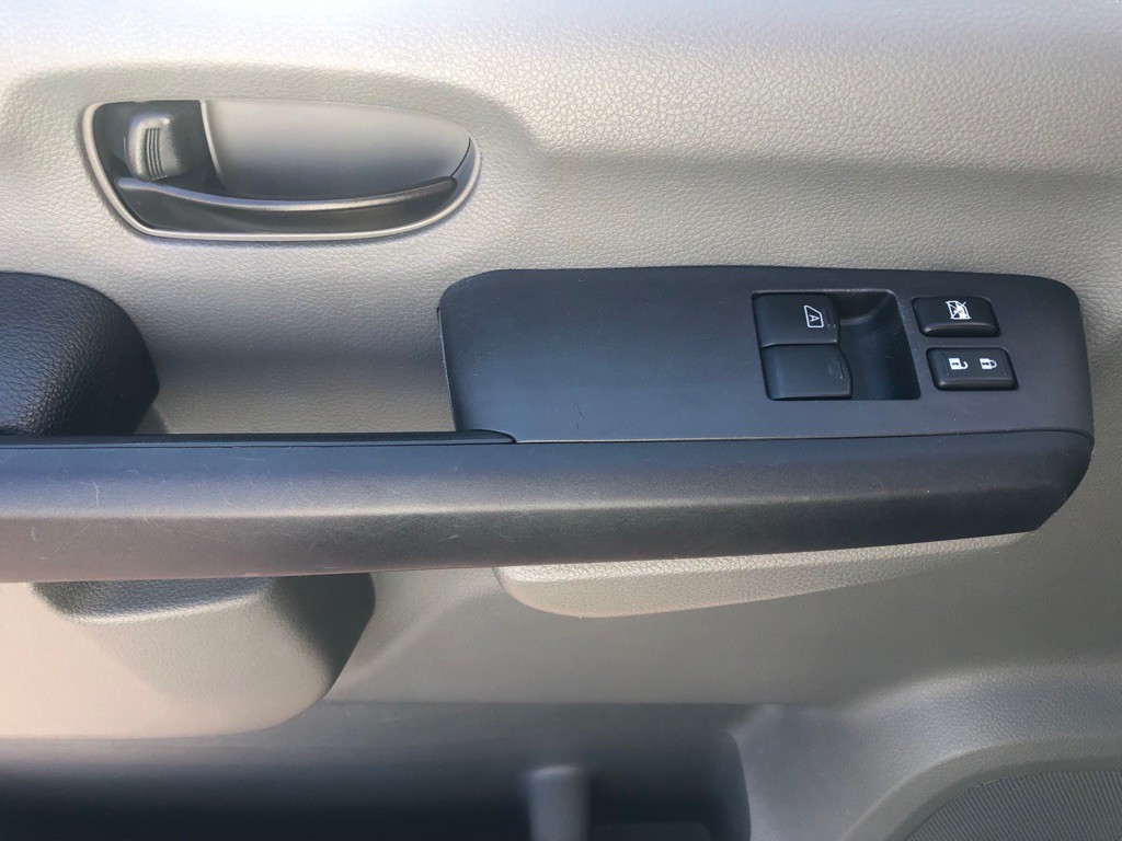 2019 Nissan NV Image 18