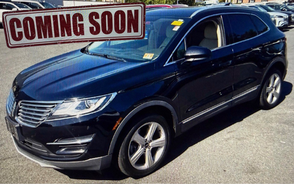 2017 Lincoln MKC Image 1