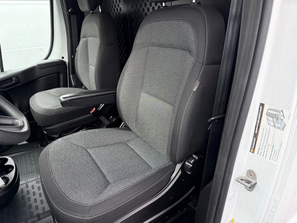 2023 RAM Promaster Image 4