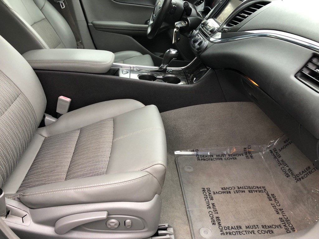 2014 Chevrolet Impala Image 23