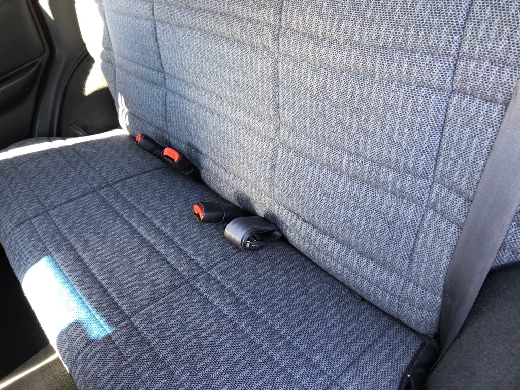 2000 Jeep Cherokee Image 28