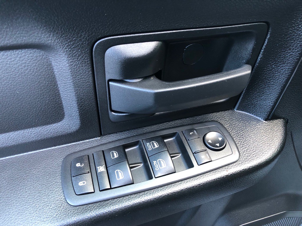 2021 RAM 1500 Image 19