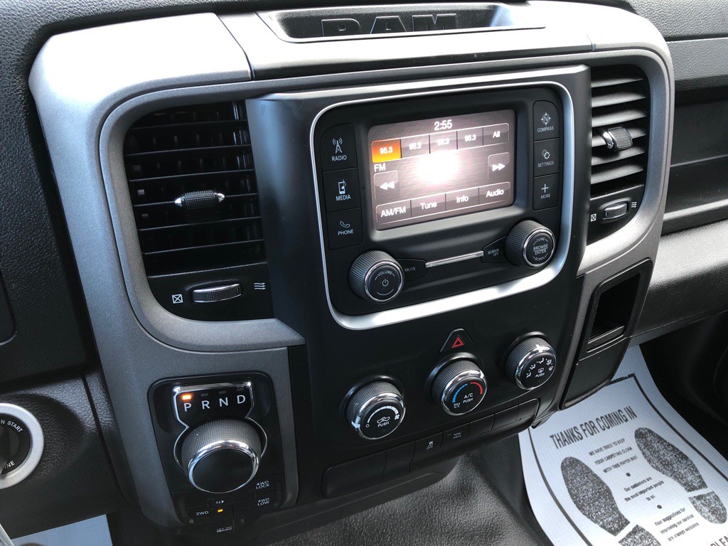 2021 RAM 1500 Image 26