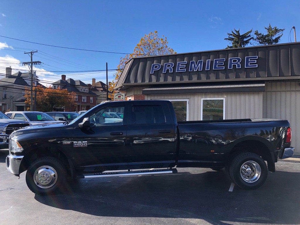 2018 RAM 3500 Image 2