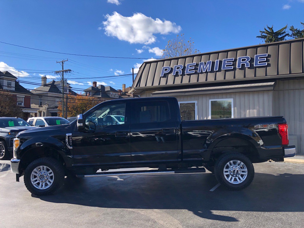 2017 Ford F-250 Image 2
