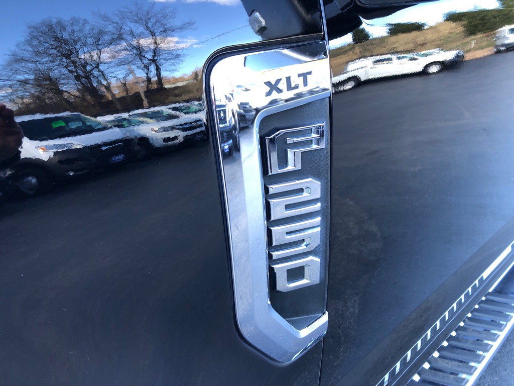 2017 Ford F-250 Image 11