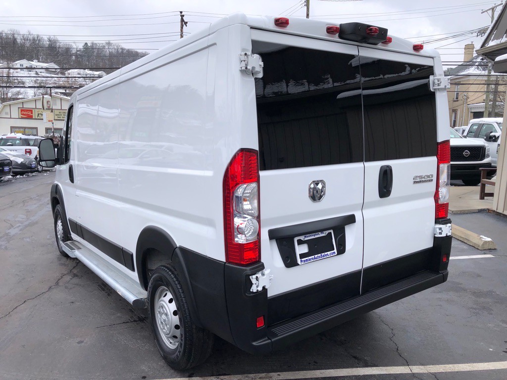 2023 RAM Promaster Image 3