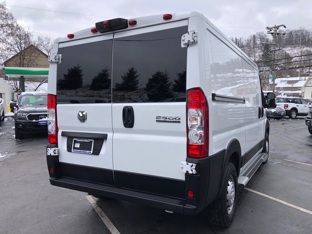 2023 RAM Promaster Image 4
