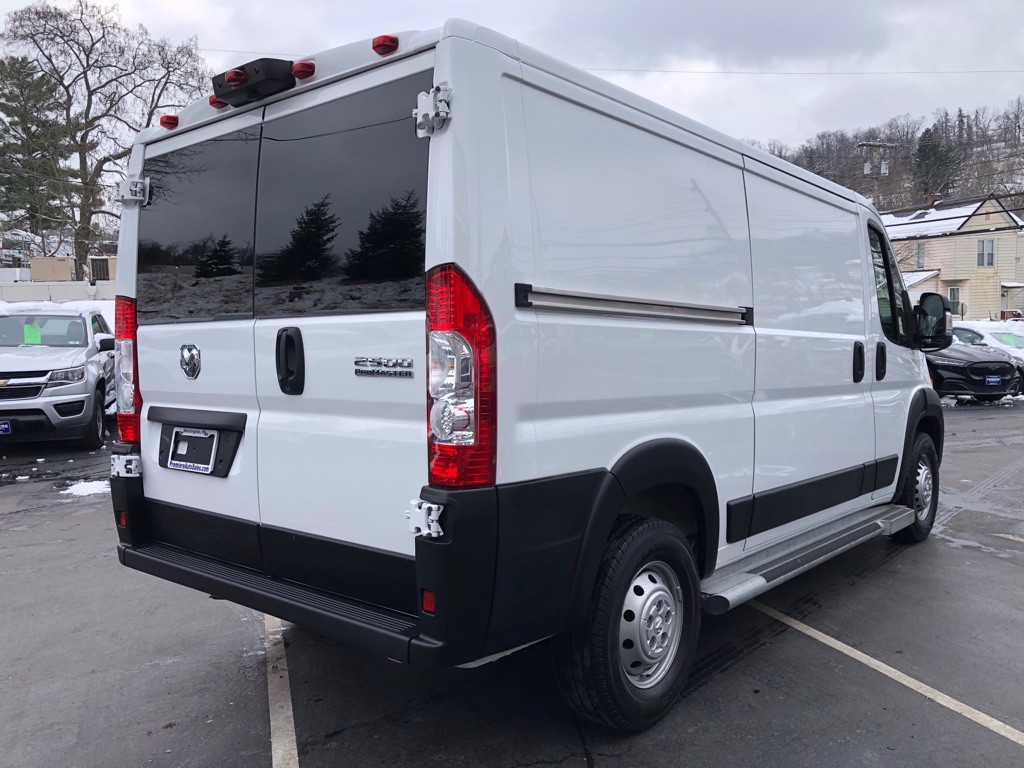 2023 RAM Promaster Image 5