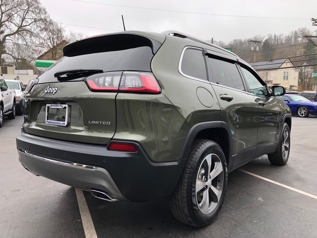 2019 Jeep Cherokee Image 5