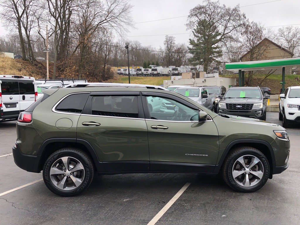 2019 Jeep Cherokee Image 6
