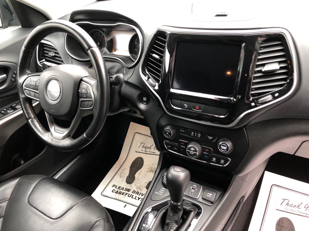 2019 Jeep Cherokee Image 24