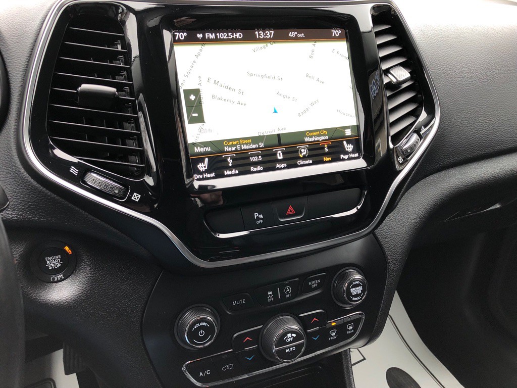 2019 Jeep Cherokee Image 26