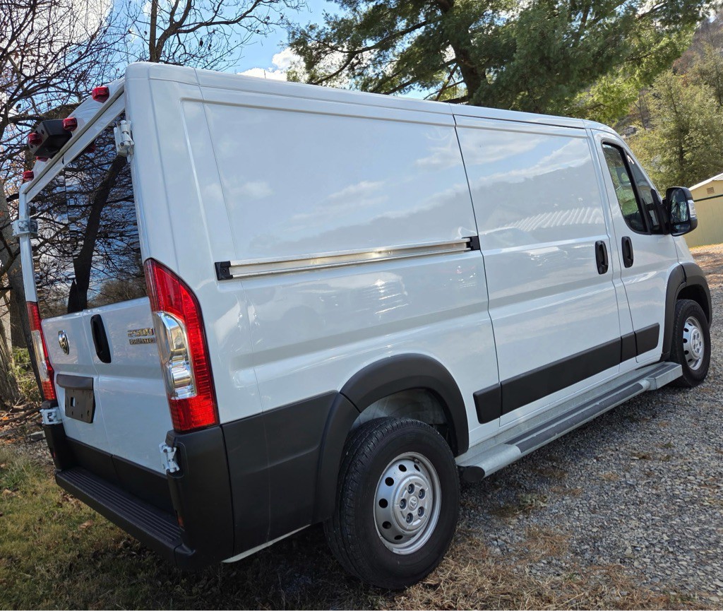 2023 RAM Promaster Image 2
