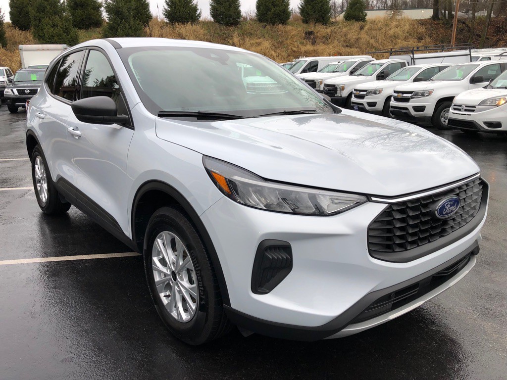 2025 Ford Escape Image 7