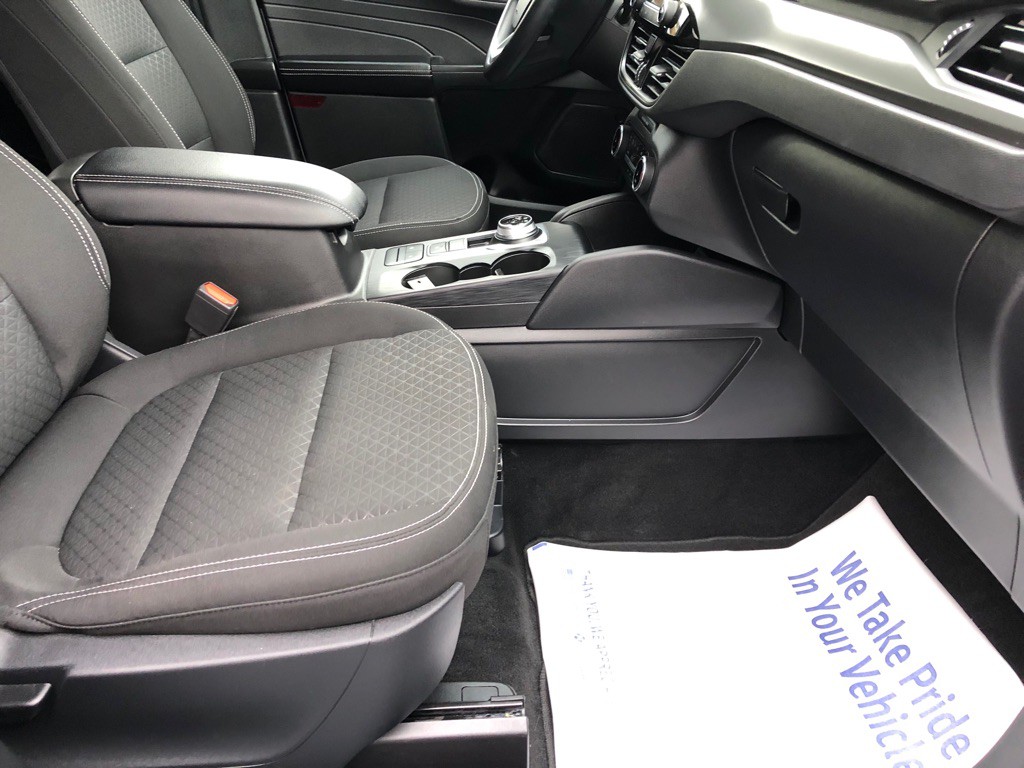 2025 Ford Escape Image 23