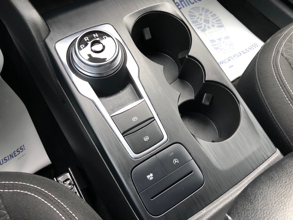 2025 Ford Escape Image 25