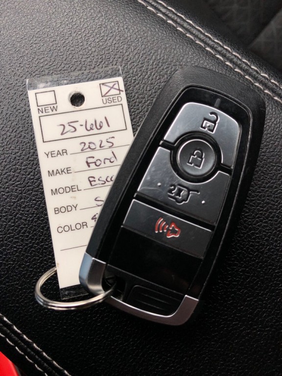 2025 Ford Escape Image 33