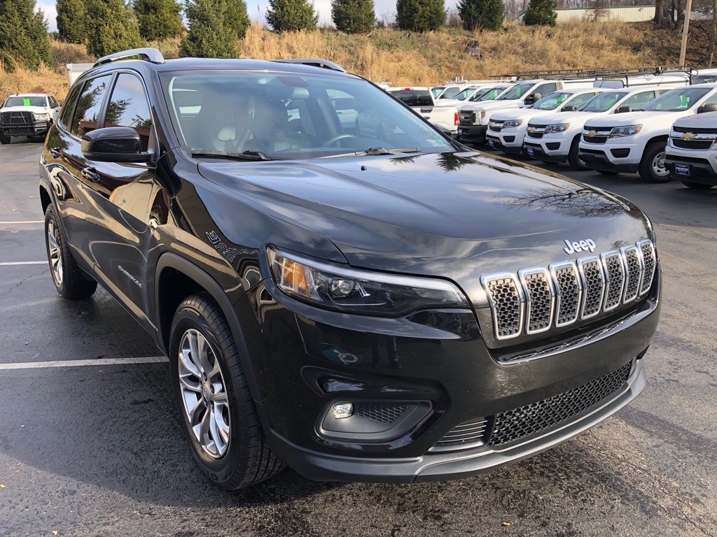 2019 Jeep Cherokee Image 7