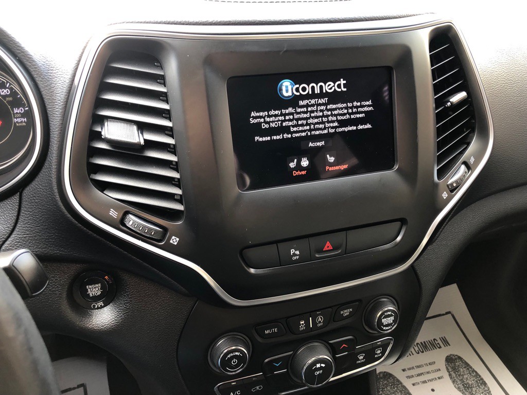 2019 Jeep Cherokee Image 28