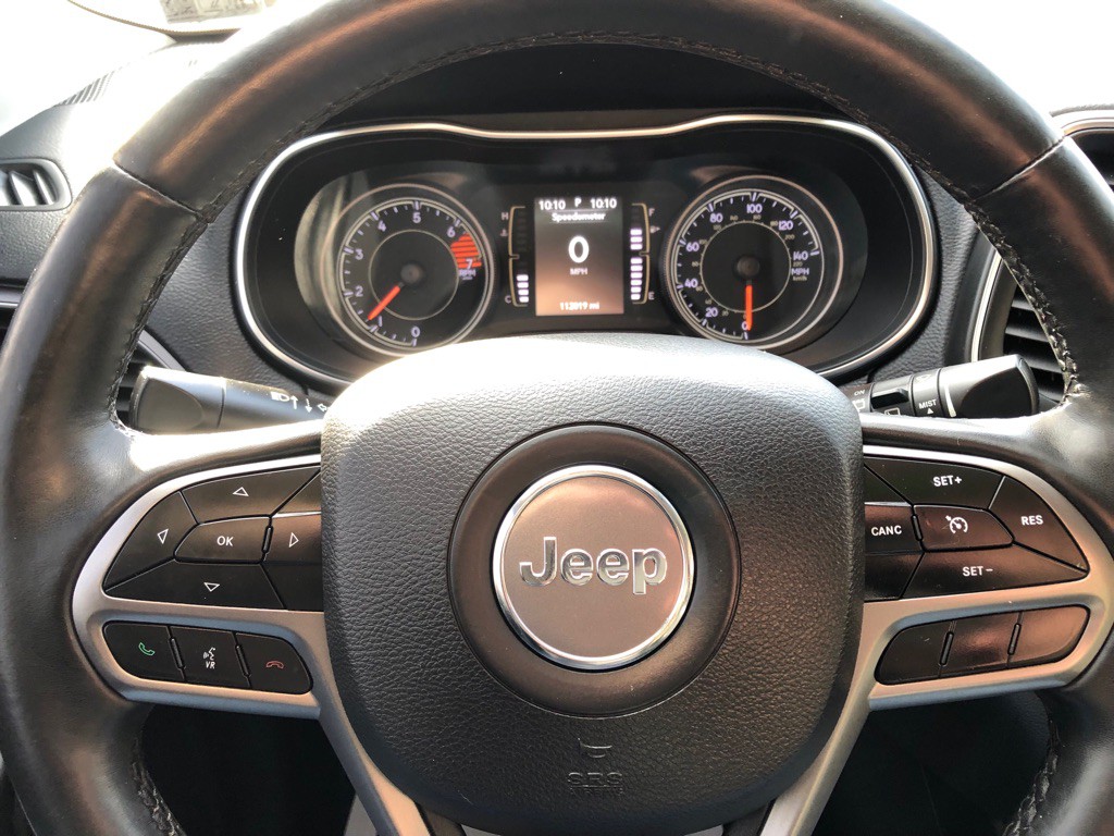 2019 Jeep Cherokee Image 33