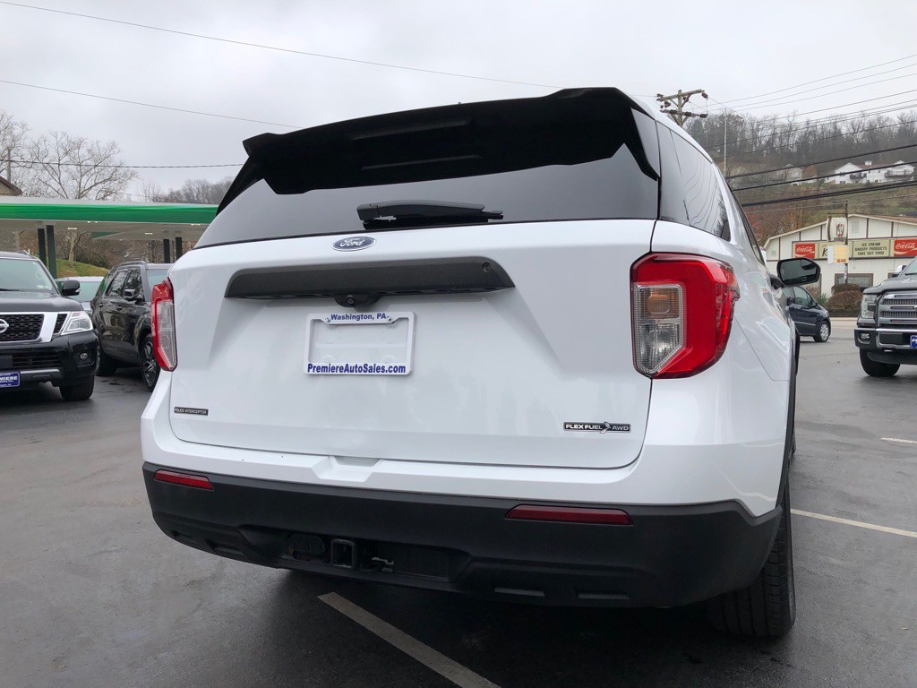 2020 Ford Explorer Image 4