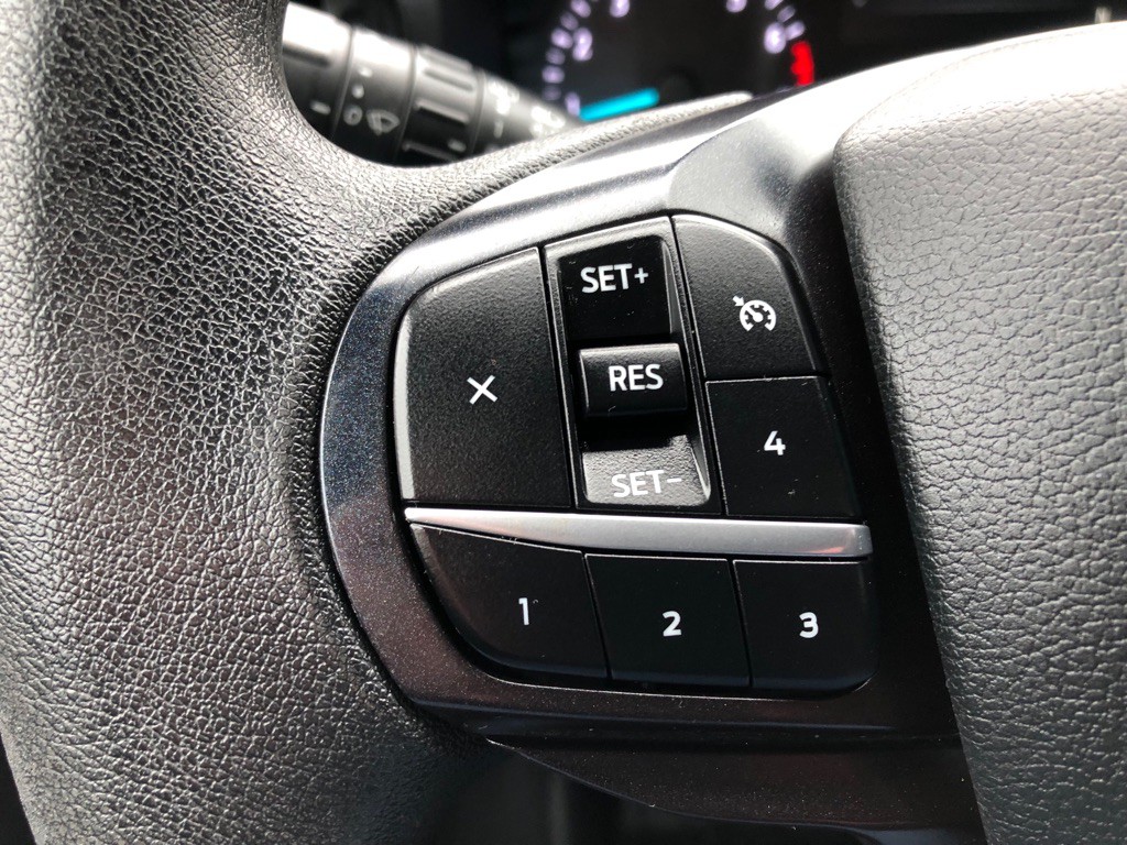 2020 Ford Explorer Image 29