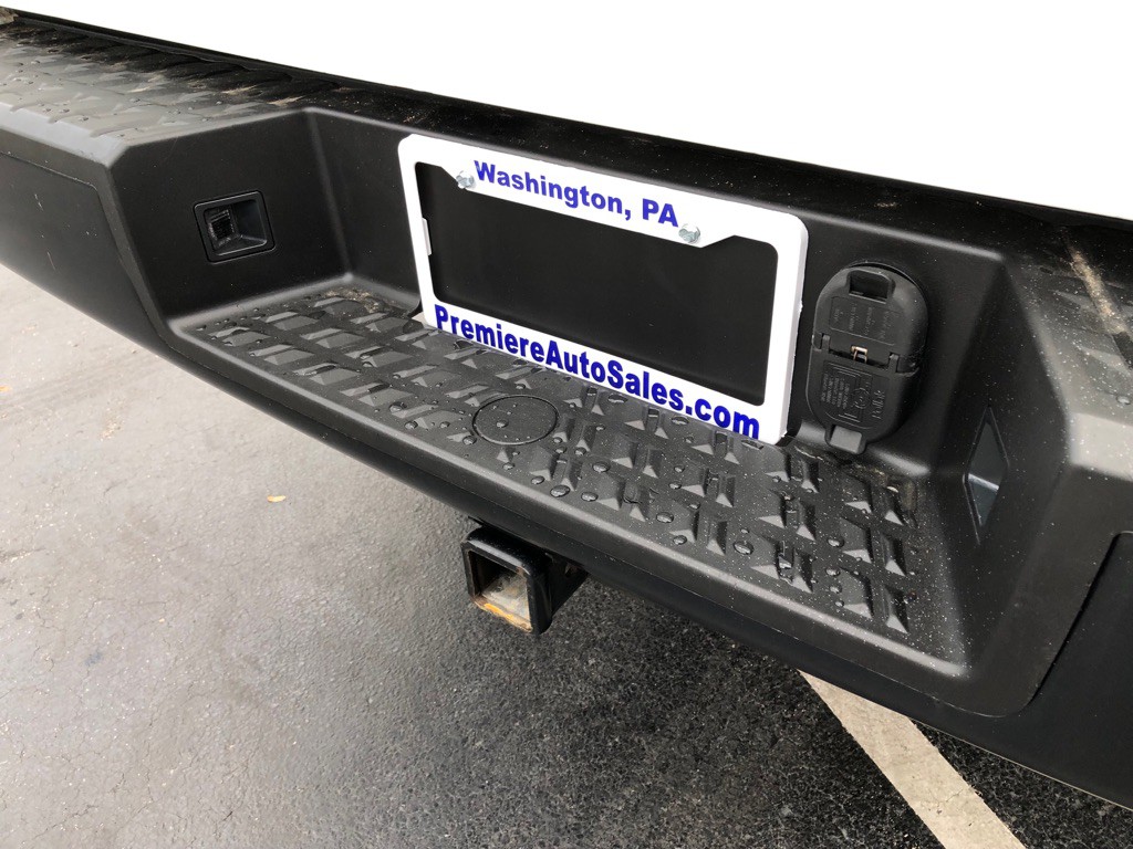 2018 Nissan Titan Image 18