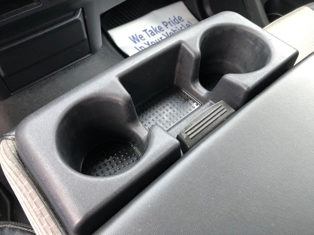 2018 Nissan Titan Image 24