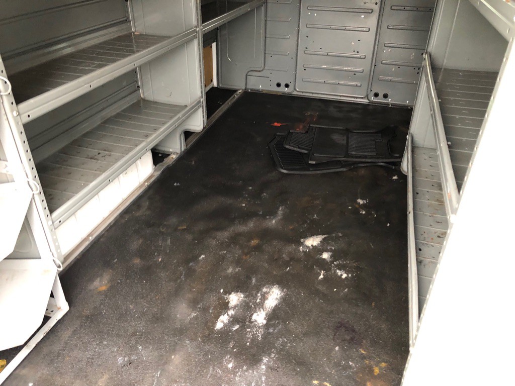 2020 Nissan NV Image 19