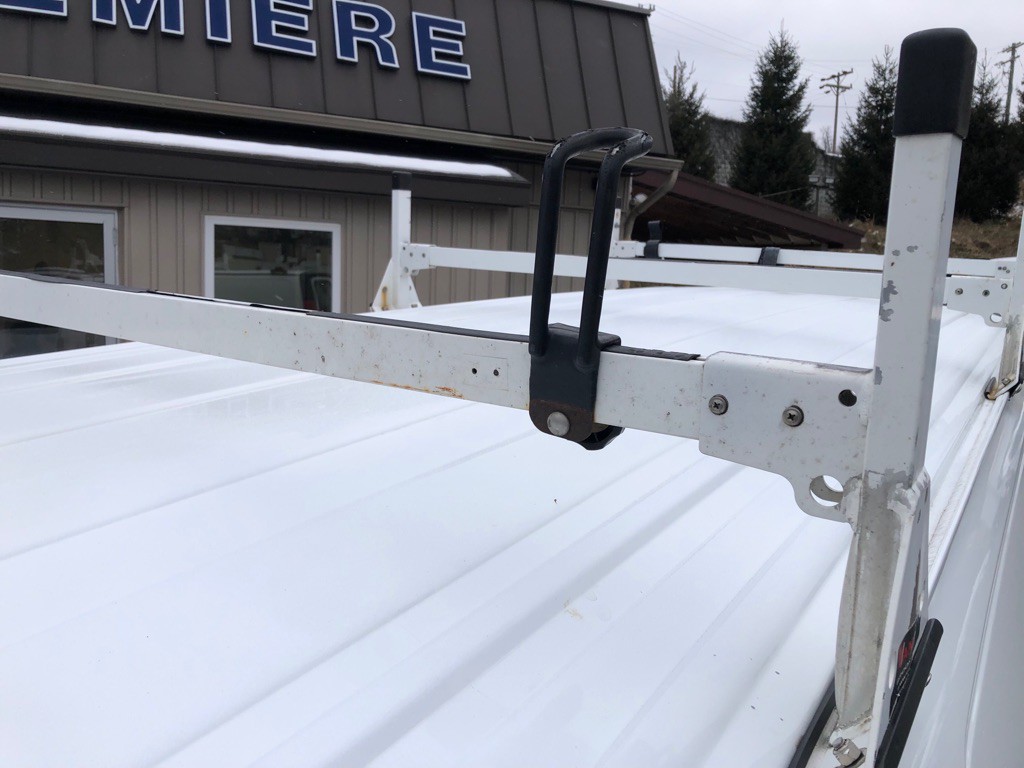 2017 GMC Savana Image 12