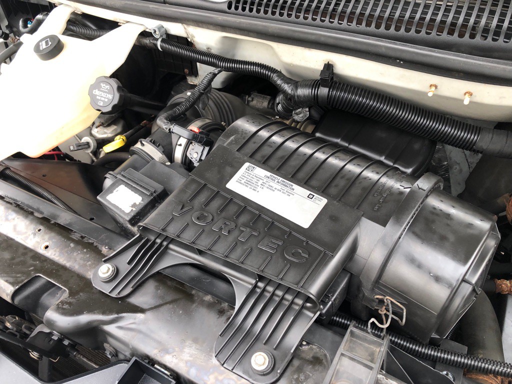 2017 GMC Savana Image 31