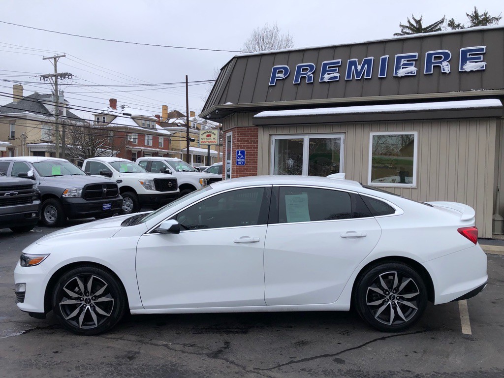 2020 Chevrolet Malibu Image 2