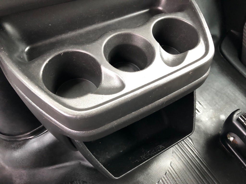 2016 GMC Savana Image 26