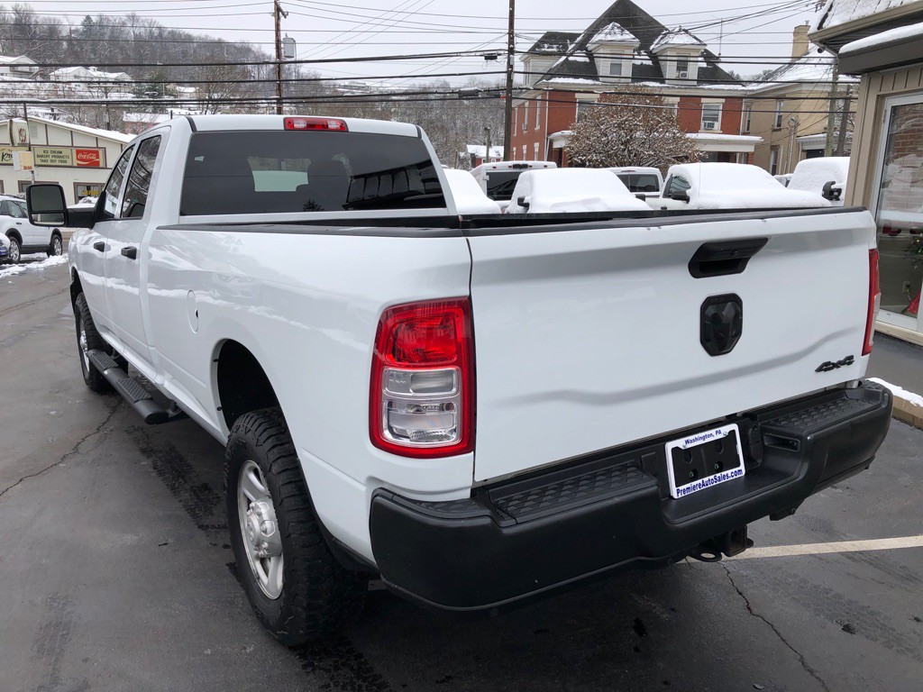 2023 RAM 2500 Image 3